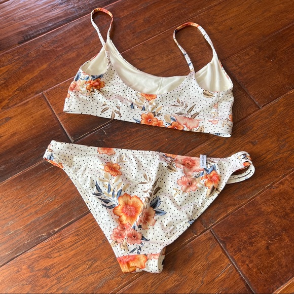 Body Glove Floral Bikini Set - Picture 5 of 5
